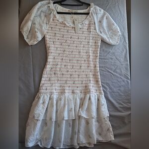 NWT Sweet en Frome LG  Floral Short Puff Sleeve Smocked Bodice Tiered Ruffle